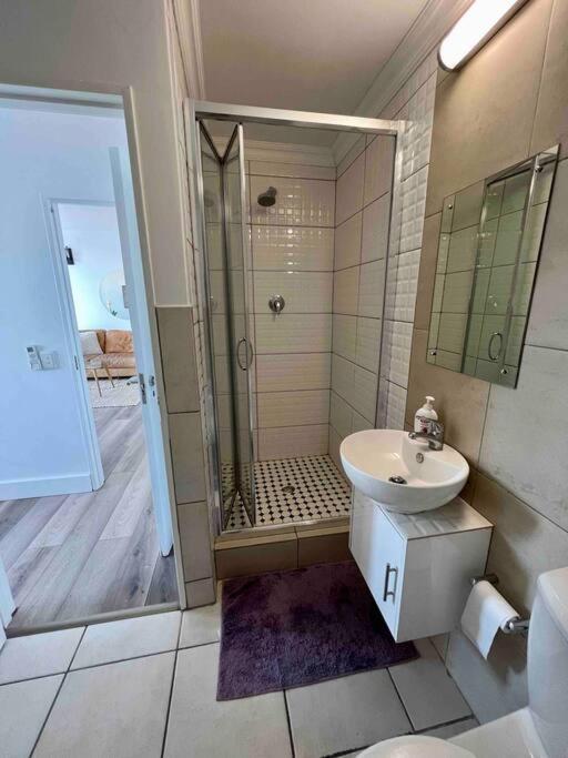 Modern, Trendy And Comfortable 2 Bedroom Apartment In Kapské Město Exteriér fotografie